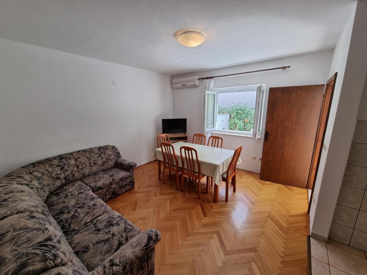 דירות מאקרסקה Apartman Ivan מראה חיצוני תמונה